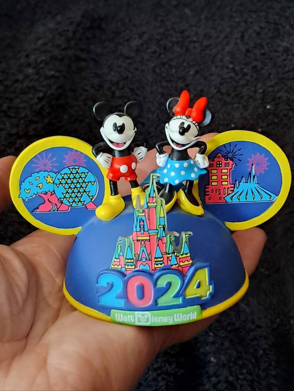 Lighted 2024 Disneyworld Ornament